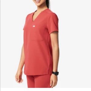 Coral fig set. M top- small bottom